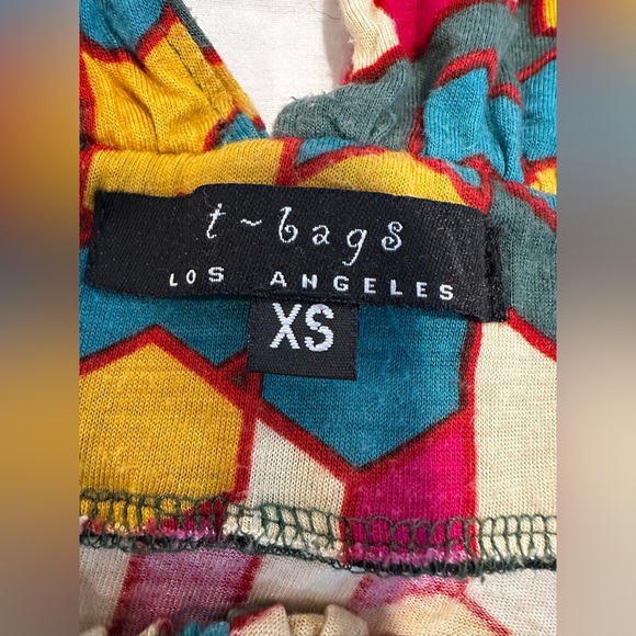 T Bag Women’s XS Colorful Abstract High Low Tank Top Braided Strap Vneck. - Picture 4 of 8